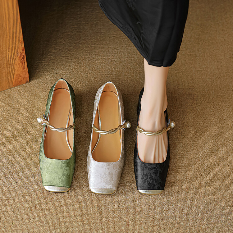 French Style Low-Heeled Mary Jane Shoes for Women - Genuine Leather Square Toe, Trendy Italian Design French Style Low-Heeled Mary Jane Shoes for Women - Genuine Leather Square Toe, Trendy Italian Design