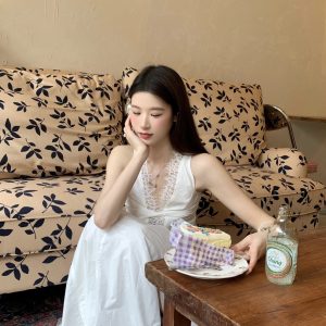 French Summer V-Neck Lace Dress Women's A-Line Vintage Slim Long Dress - Elegant 90s Inspired Style