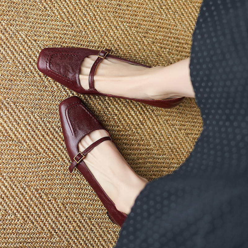 French Vintage Deer Print Genuine Leather One-Strap High-Heeled Shoes for Women - Elegant Chinese Artistic Style