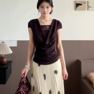 French Vintage Ruffled Collar T-Shirt for Women - Summer Lace Splicing, Waist-Cinching Slimming Short Sleeve Fitted Top