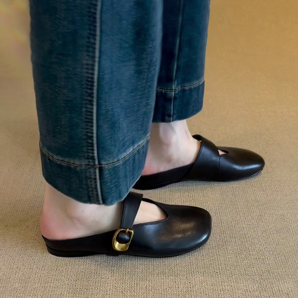 French Vintage Sheepskin Half Slippers for Women - Versatile Spring Flat Round-Toe Outdoor Slippers