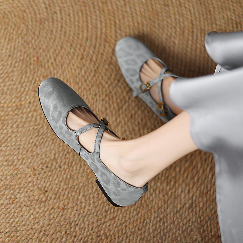 French Vintage Style Genuine Leather Cross Strap Flat Mary Jane Shoes for Women - Round Toe, Shallow Mouth, Perfect for Spring