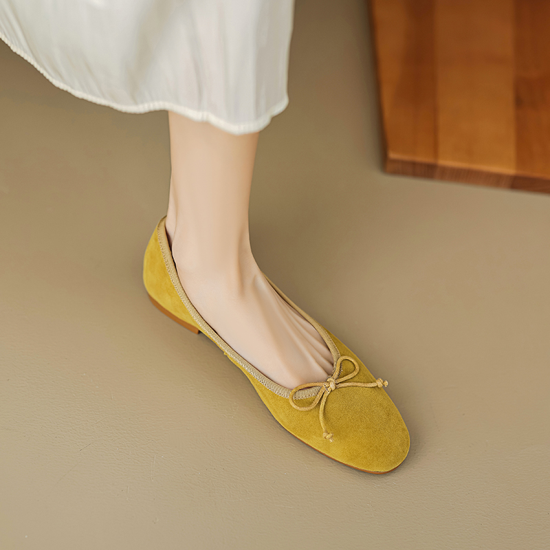 Genuine Leather Bow Tie Tote Bag & Women's Soft Sole Ballet Flats - Large Size Dance Shoes for Comfort and Style