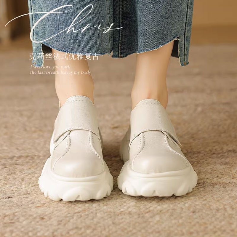 Genuine Leather Italian-Style Women's Shoes - Comfortable Thick Sole 6 cm Soft Sole - Trendy Fashion Footwear for Everyday Wear