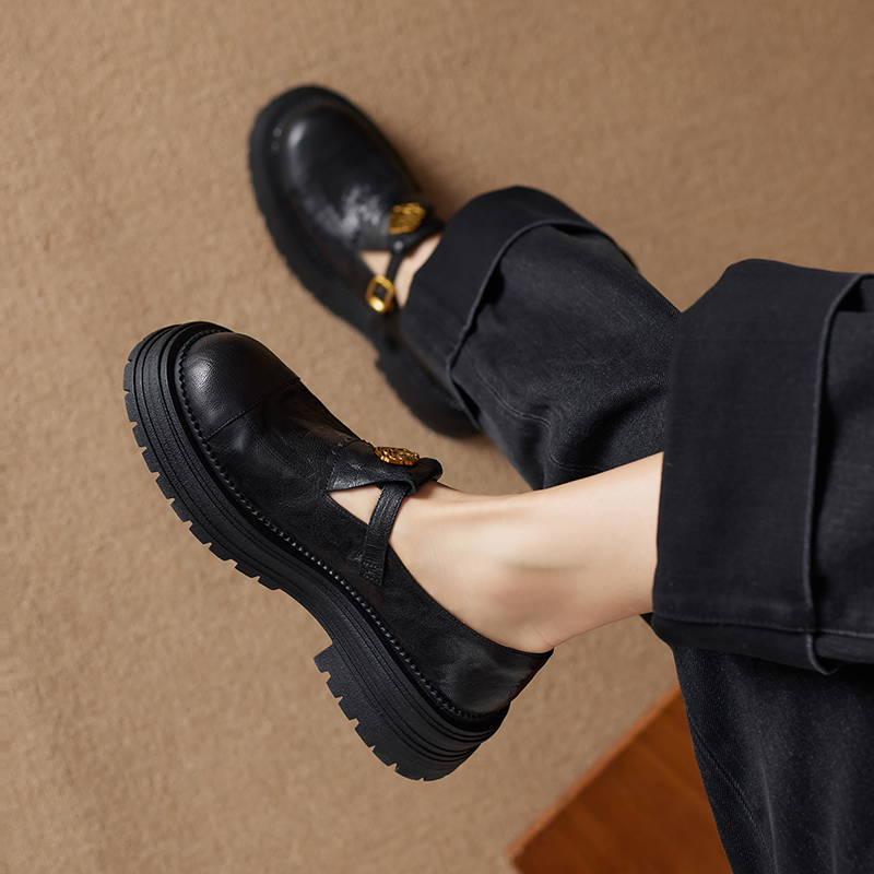 Genuine Leather Round Toe Camellia Loafers for Women - Retro Thick-Soled Flats for Commuting, Versatile Y2K Style Shoes Genuine Leather Round Toe Camellia Loafers for Women - Retro Thick-Soled Flats for Commuting, Versatile Y2K Style Shoes