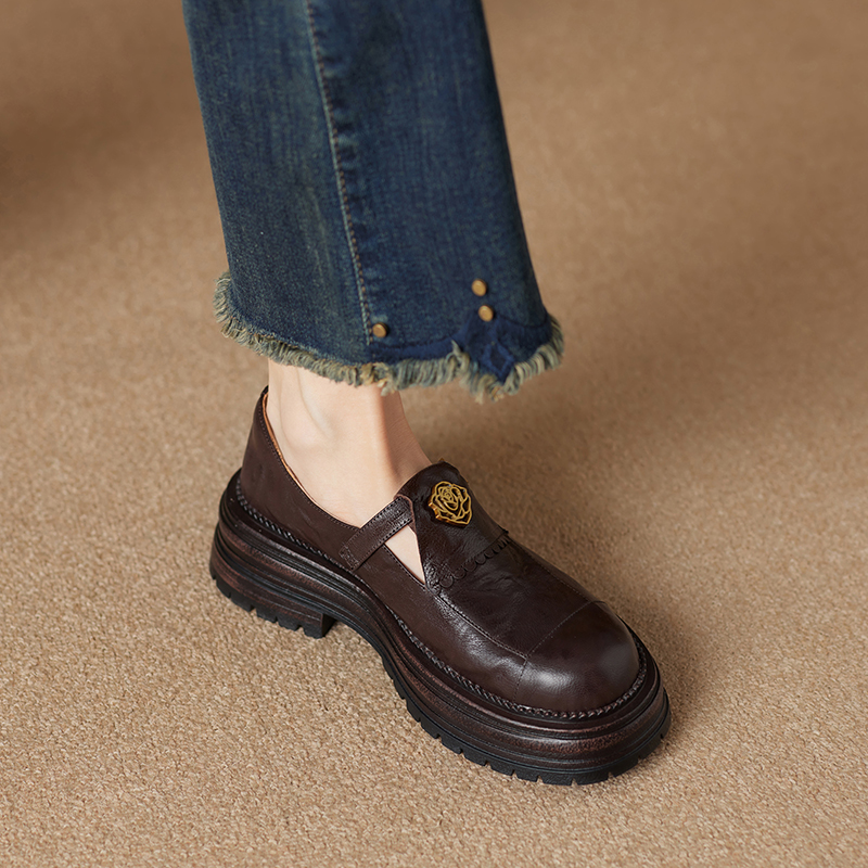 Genuine Leather Round Toe Camellia Loafers for Women - Retro Thick-Soled Flats for Commuting, Versatile Y2K Style Shoes Genuine Leather Round Toe Camellia Loafers for Women - Retro Thick-Soled Flats for Commuting, Versatile Y2K Style Shoes