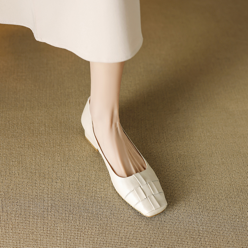 Genuine Leather Square Toe Woven Chunky Heel Shoes for Women - Versatile Commuting Style, Perfect for Work and Casual Wear