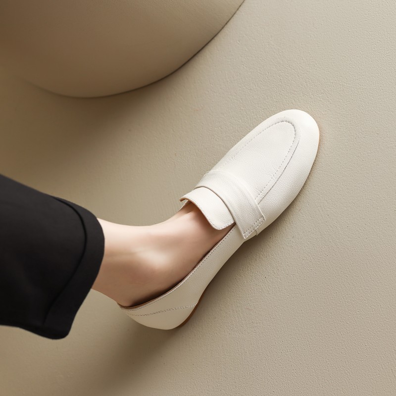 Giant Soft Non-Rubbing Casual Genuine Leather Flat Loafers Sneakers - Versatile Little White Shoes for Everyday Wear