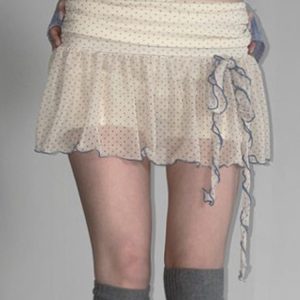 Girls' Butterfly Flower Polka Dot Pleated Skirt - Low Waist French Style, Cute Yarn Design for Women's Fashion