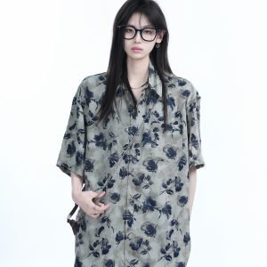 Graffiti Black Rose Short Sleeve Shirt for Women - Loose Lightweight Urban Style Top