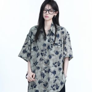 Graffiti Black Rose Short Sleeve Shirt for Women - Loose Lightweight Urban Style Top