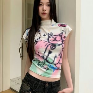 Graffiti Cat Short Sleeve T-Shirt - Textured Knit, Slim Fit, Niche Design, 2024 Early Spring Collection, Trendy Street Style