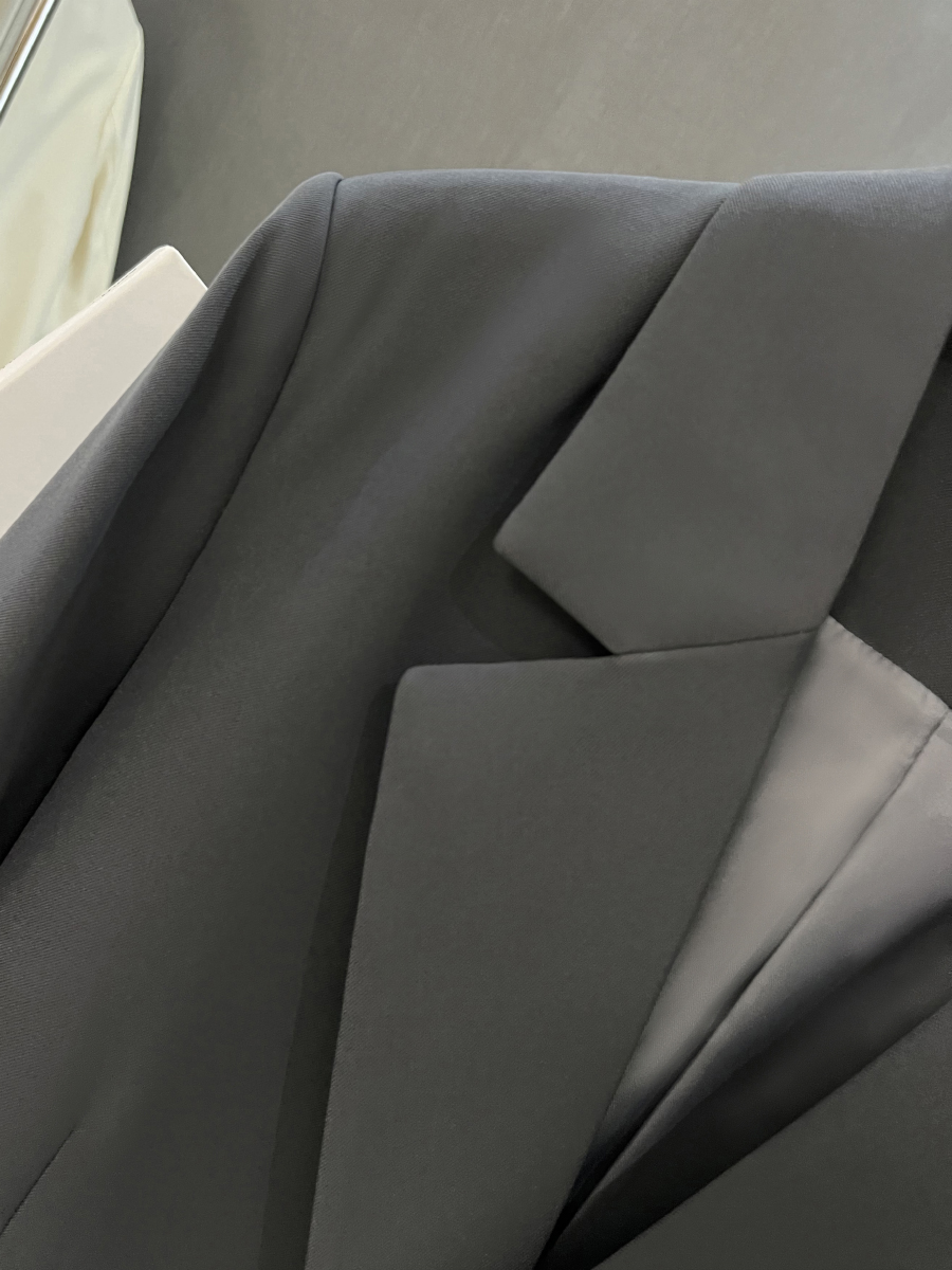 Gray-Blue College-Style Blazer for Women, Spring Autumn 2025 Niche Suit Top, Trendy Casual Chic Fashion Gray-Blue College-Style Blazer for Women, Spring Autumn 2025 Niche Suit Top, Trendy Casual Chic Fashion