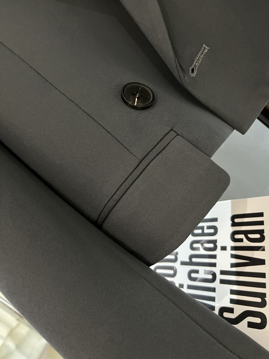 Gray-Blue College-Style Blazer for Women, Spring Autumn 2025 Niche Suit Top, Trendy Casual Chic Fashion Gray-Blue College-Style Blazer for Women, Spring Autumn 2025 Niche Suit Top, Trendy Casual Chic Fashion