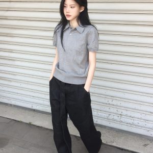 Gray Knitted Short-Sleeve Women's Polo T-Shirt - College Style Slim Fit Summer Top for Versatile Casual Looks