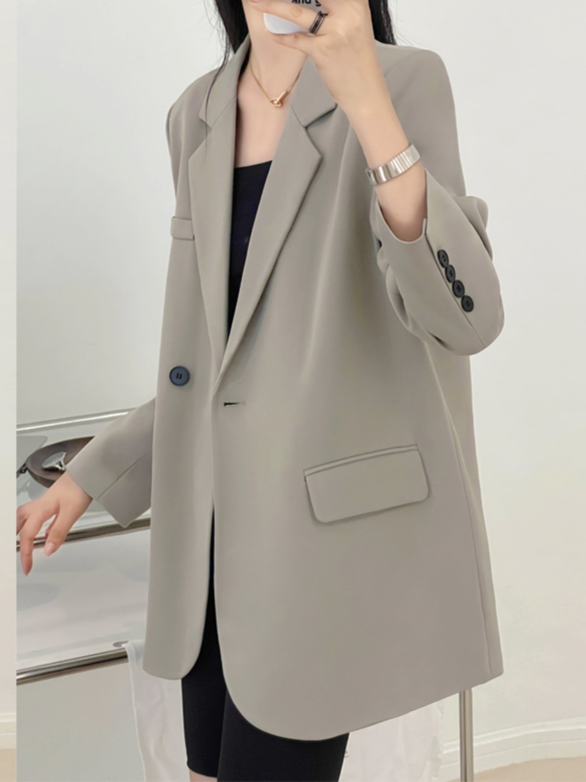 Gray Loose Fit Small Suit Jacket for Women, 2025 Spring Autumn Casual Two-Piece Set for Petite Sizes Gray Loose Fit Small Suit Jacket for Women, 2025 Spring Autumn Casual Two-Piece Set for Petite Sizes