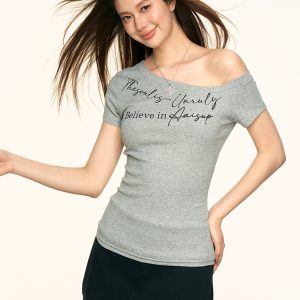 Gray Off-Shoulder Short Sleeve T-Shirt for Women - Slim Fit American Style Top for Summer 2025, Trendy Casual Wear