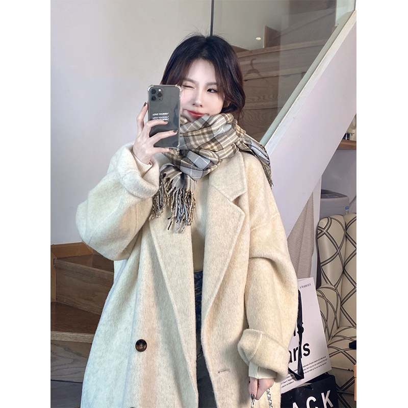 Gray Reversible Cashmere Coat for Women - High-End Woolen Jacket, Mid-Length, Korean Style, Autumn Winter 2024 Fashion Gray Reversible Cashmere Coat for Women - High-End Woolen Jacket, Mid-Length, Korean Style, Autumn Winter 2024 Fashion