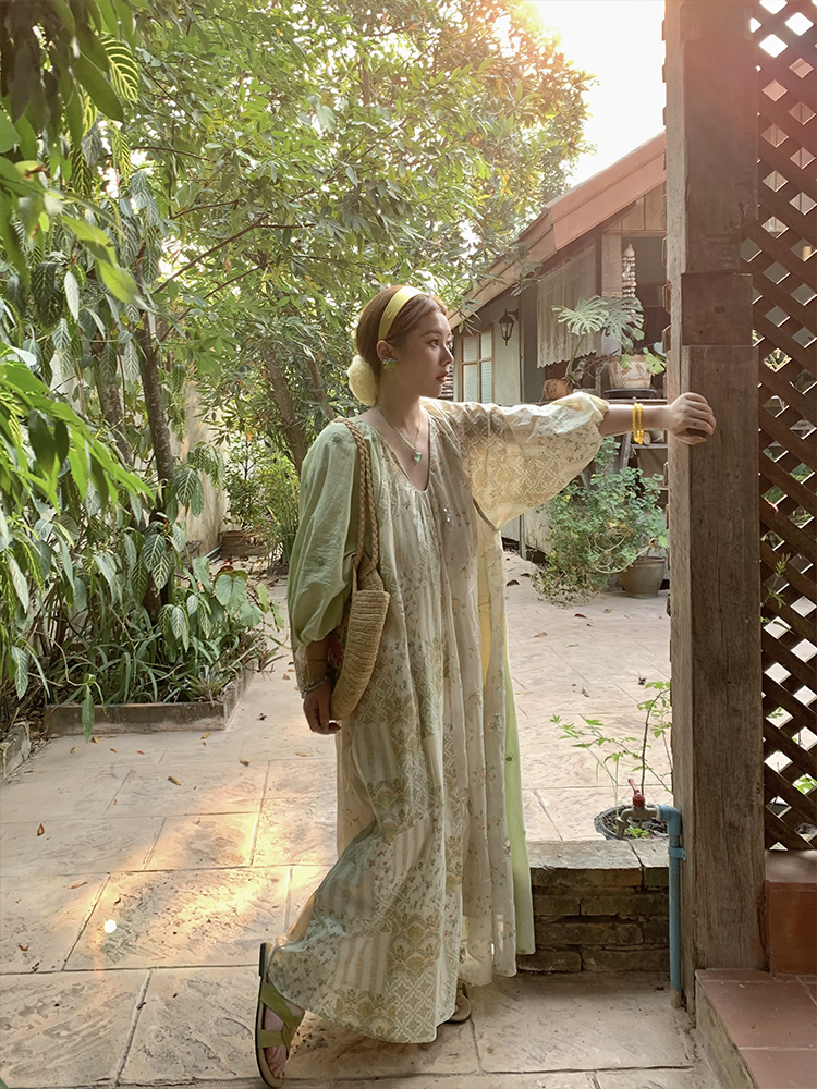 Green Island Long Summer Floral Dress - Women's Loose Embroidered Mesh Spliced Puff Sleeve Maxi Dress, Vintage Style Green Island Long Summer Floral Dress - Women's Loose Embroidered Mesh Spliced Puff Sleeve Maxi Dress, Vintage Style