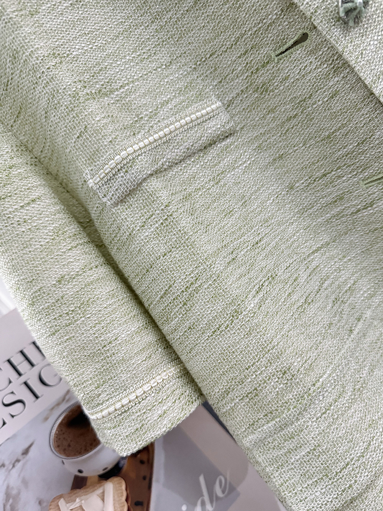 Green Korean Style Lightweight Women's Jacket - Trendy Short Cardigan for Summer 2025, Ultra-Stylish Commuter Top Green Korean Style Lightweight Women's Jacket - Trendy Short Cardigan for Summer 2025, Ultra-Stylish Commuter Top