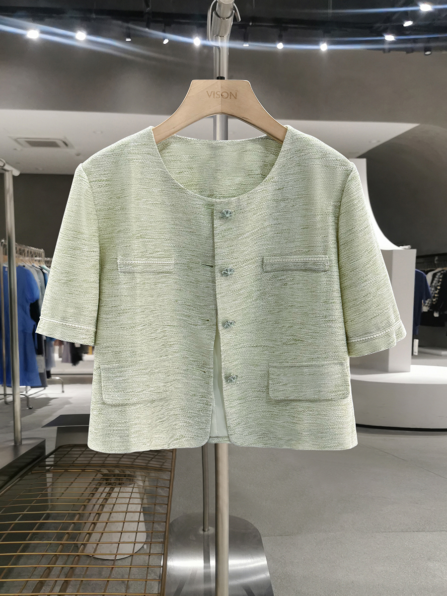 Green Korean Style Lightweight Women's Jacket - Trendy Short Cardigan for Summer 2025, Ultra-Stylish Commuter Top Green Korean Style Lightweight Women's Jacket - Trendy Short Cardigan for Summer 2025, Ultra-Stylish Commuter Top