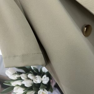 Green Lightweight British-Style Short Sleeve Blazer for Women, Vintage Charm with Metal Buttons, 2025 Summer Fashion