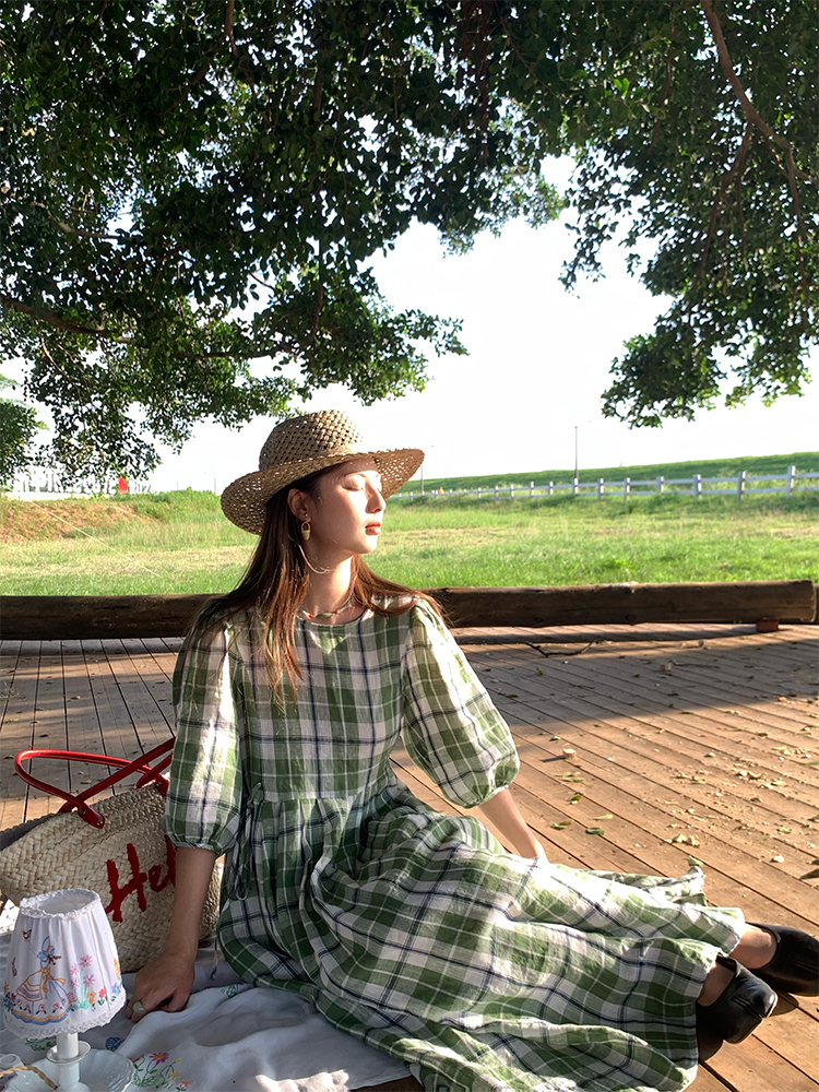 Green Plaid Linen Short Sleeve Dress for Women - Summer Loose Puff Sleeve Vintage Style Dress - Perfect for Casual Outings Green Plaid Linen Short Sleeve Dress for Women - Summer Loose Puff Sleeve Vintage Style Dress - Perfect for Casual Outings