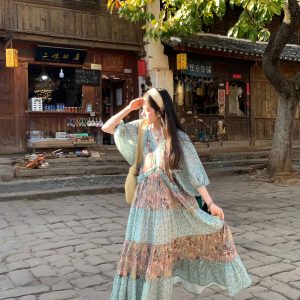 Green Retro V-Neck Dress for Women - Bohemian Long Skirt, Vintage Style, Spring Fashion, Summer of the Cicada