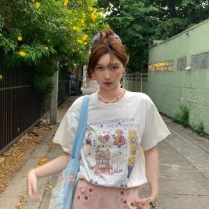 Green Short Sleeve Vintage T-Shirt for Women with Japanese Retro Girl Print, Loose Fit Pure Cotton Summer Top