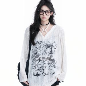 Hand-Painted Graffiti Long Sleeve T-Shirt for Women - American Streetwear, Sun Protection, Loose Fit, Perfect for Y2K Style