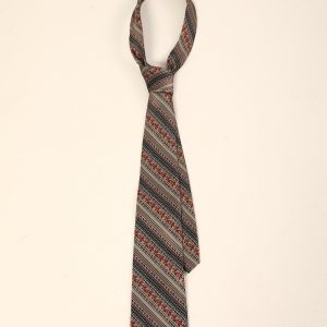 Handmade American Retro Floral Patterned Long Tie Shirt - High-End Niche Fashion Accessory for Stylish Outfits