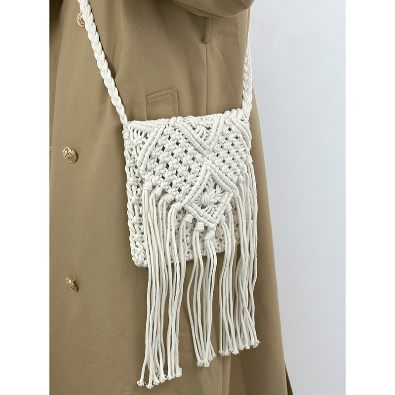Handmade Bohemian Straw Woven Bag with Tassels - 2024 Hollow Shoulder Crossbody Beach Bag for Women Handmade Bohemian Straw Woven Bag with Tassels - 2024 Hollow Shoulder Crossbody Beach Bag for Women