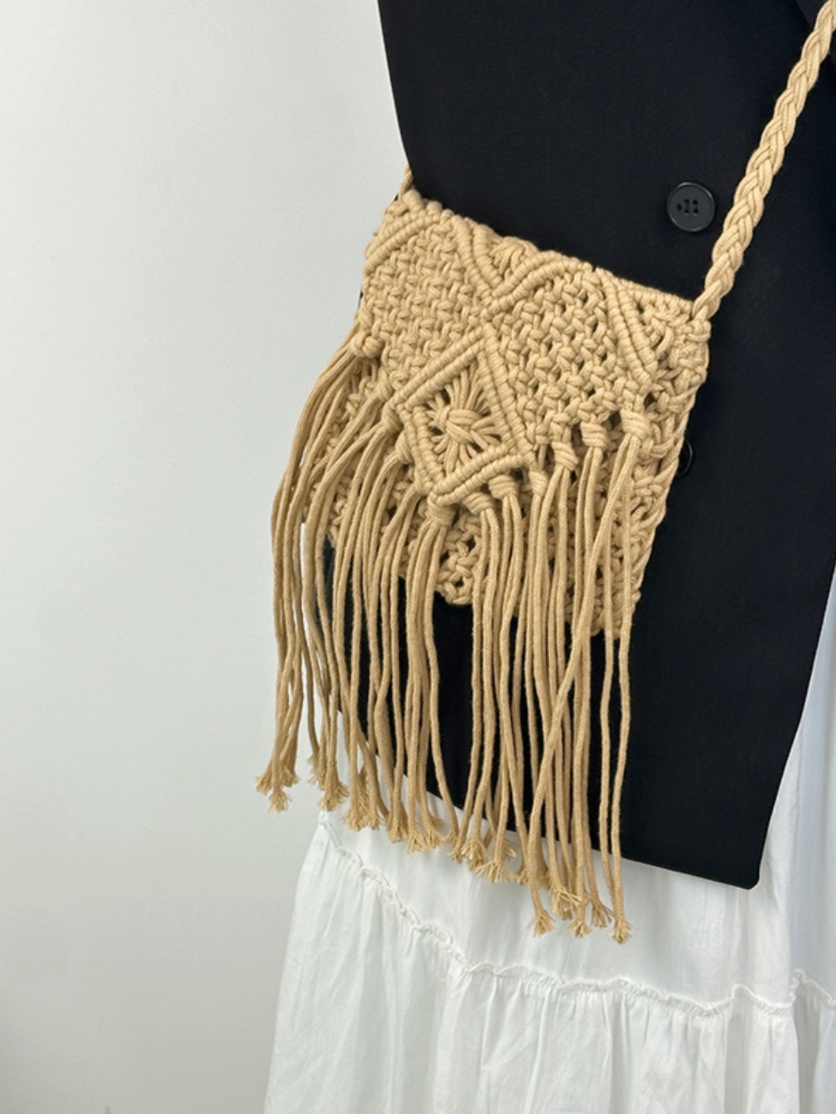 Handmade Bohemian Straw Woven Bag with Tassels - 2024 Hollow Shoulder Crossbody Beach Bag for Women Handmade Bohemian Straw Woven Bag with Tassels - 2024 Hollow Shoulder Crossbody Beach Bag for Women