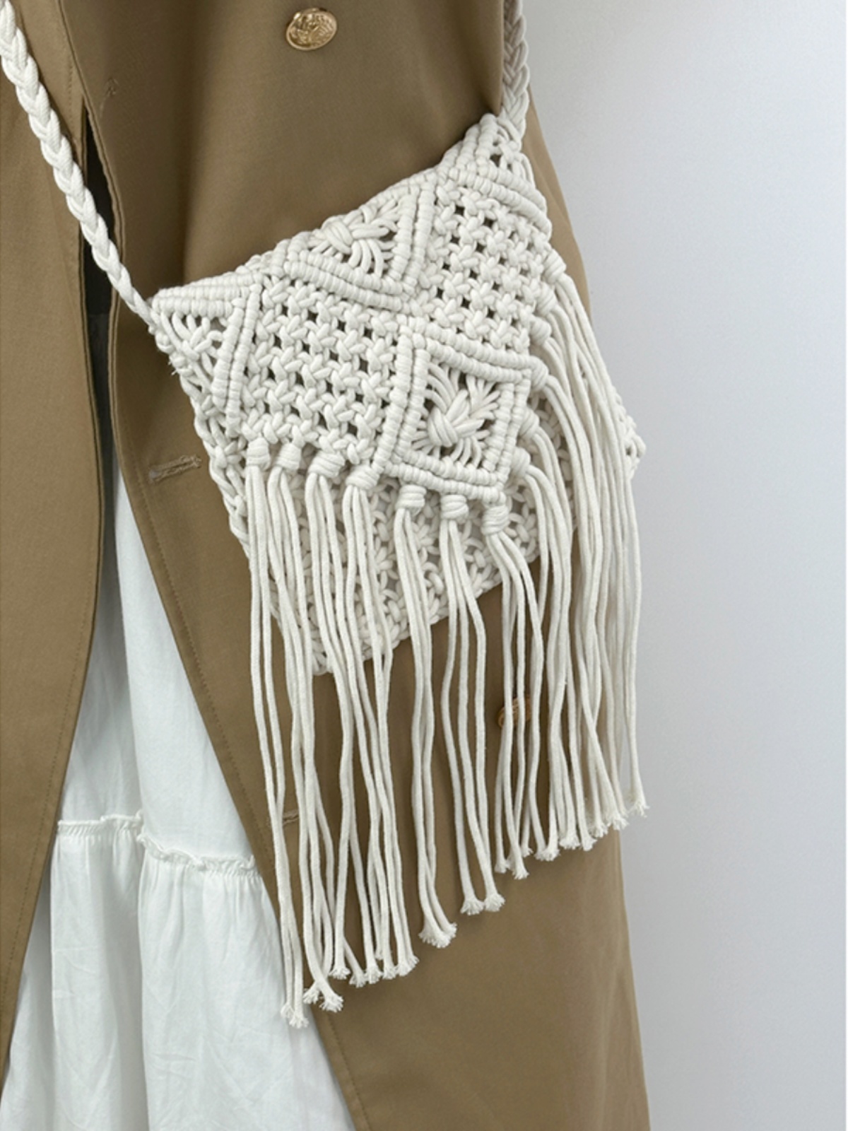 Handmade Bohemian Straw Woven Bag with Tassels - 2024 Hollow Shoulder Crossbody Beach Bag for Women Handmade Bohemian Straw Woven Bag with Tassels - 2024 Hollow Shoulder Crossbody Beach Bag for Women