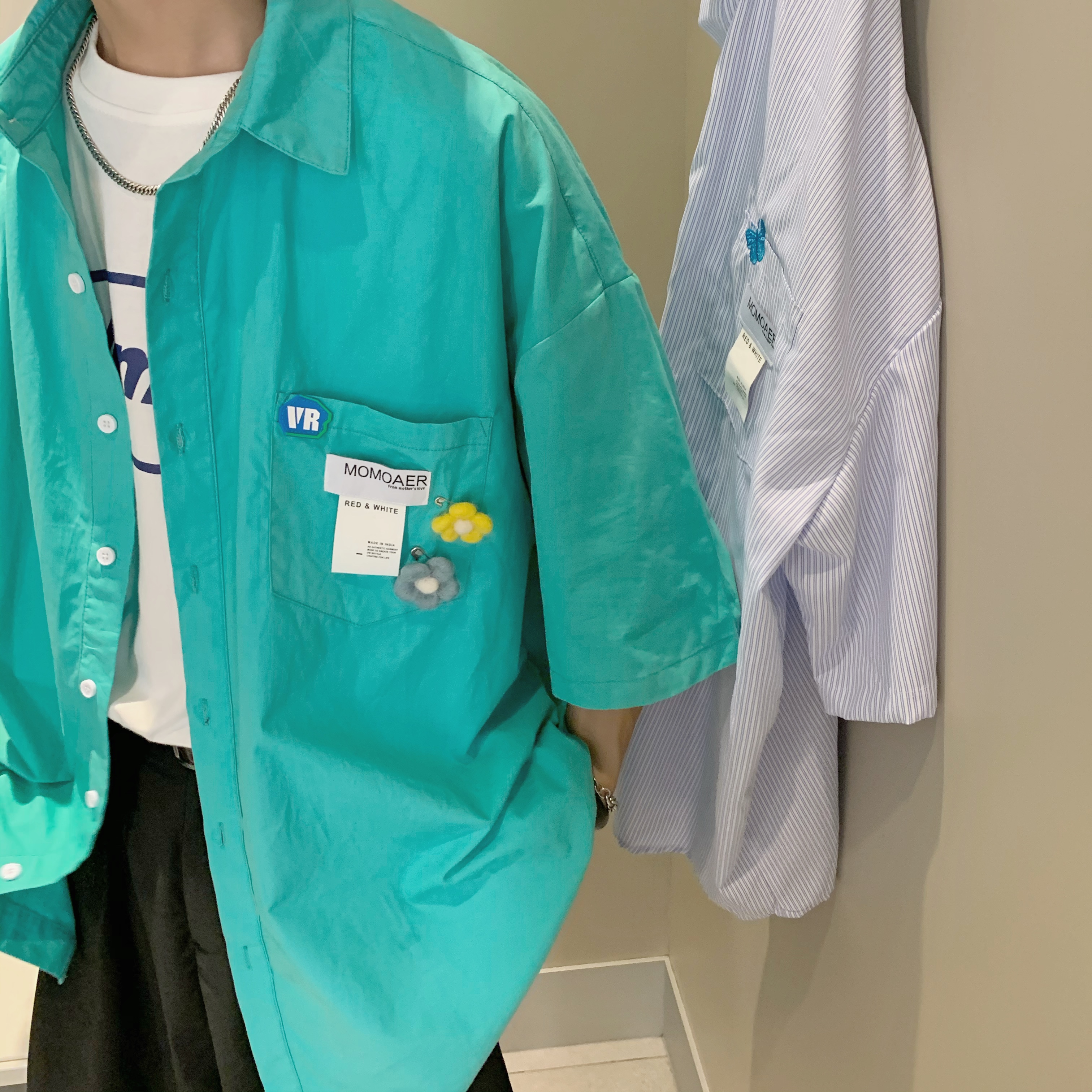 Handmade Brooch Flower Loose Shirt - Lake Blue Solid Color Short Sleeve Top for Students - Versatile Fashion Essential