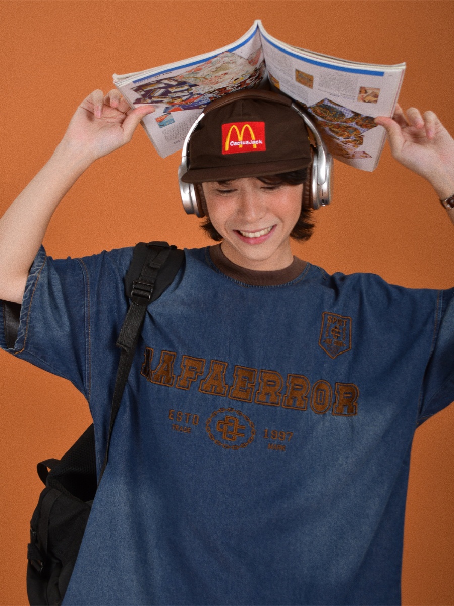 Handmade Vintage Denim Round Neck Distressed Loose Short Sleeve T-Shirt for Couples - Trendy Hip-Hop Unisex Style Handmade Vintage Denim Round Neck Distressed Loose Short Sleeve T-Shirt for Couples - Trendy Hip-Hop Unisex Style