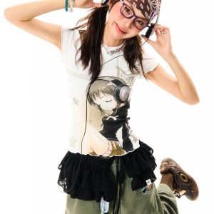 Headphone Girl Graphic Short Sleeve T-Shirt for Women - Lightweight Slim Fit Summer Top in Trendy Y2K Style