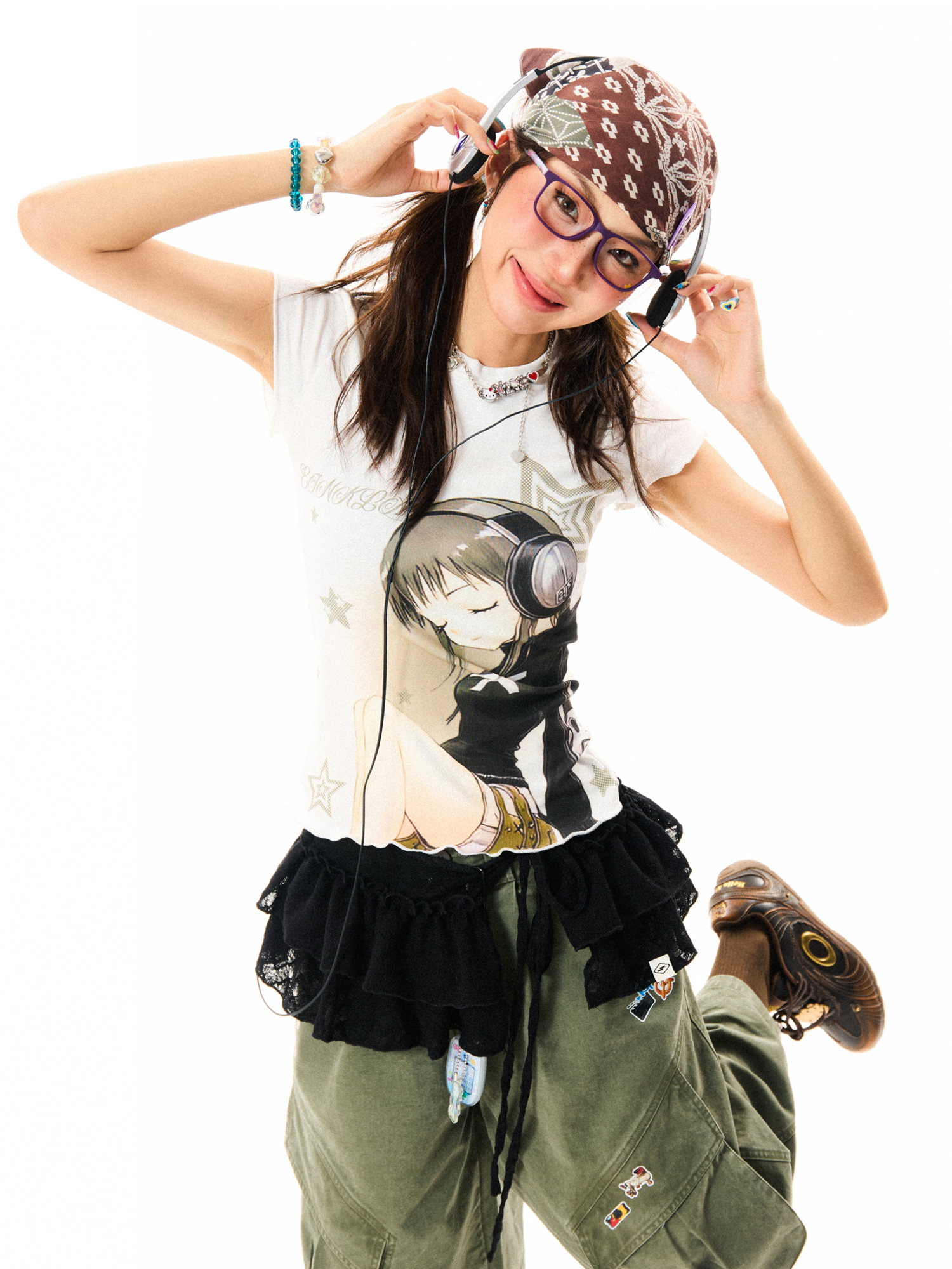 Headphone Girl Graphic Short Sleeve T-Shirt for Women - Lightweight Slim Fit Summer Top in Trendy Y2K Style Headphone Girl Graphic Short Sleeve T-Shirt for Women - Lightweight Slim Fit Summer Top in Trendy Y2K Style