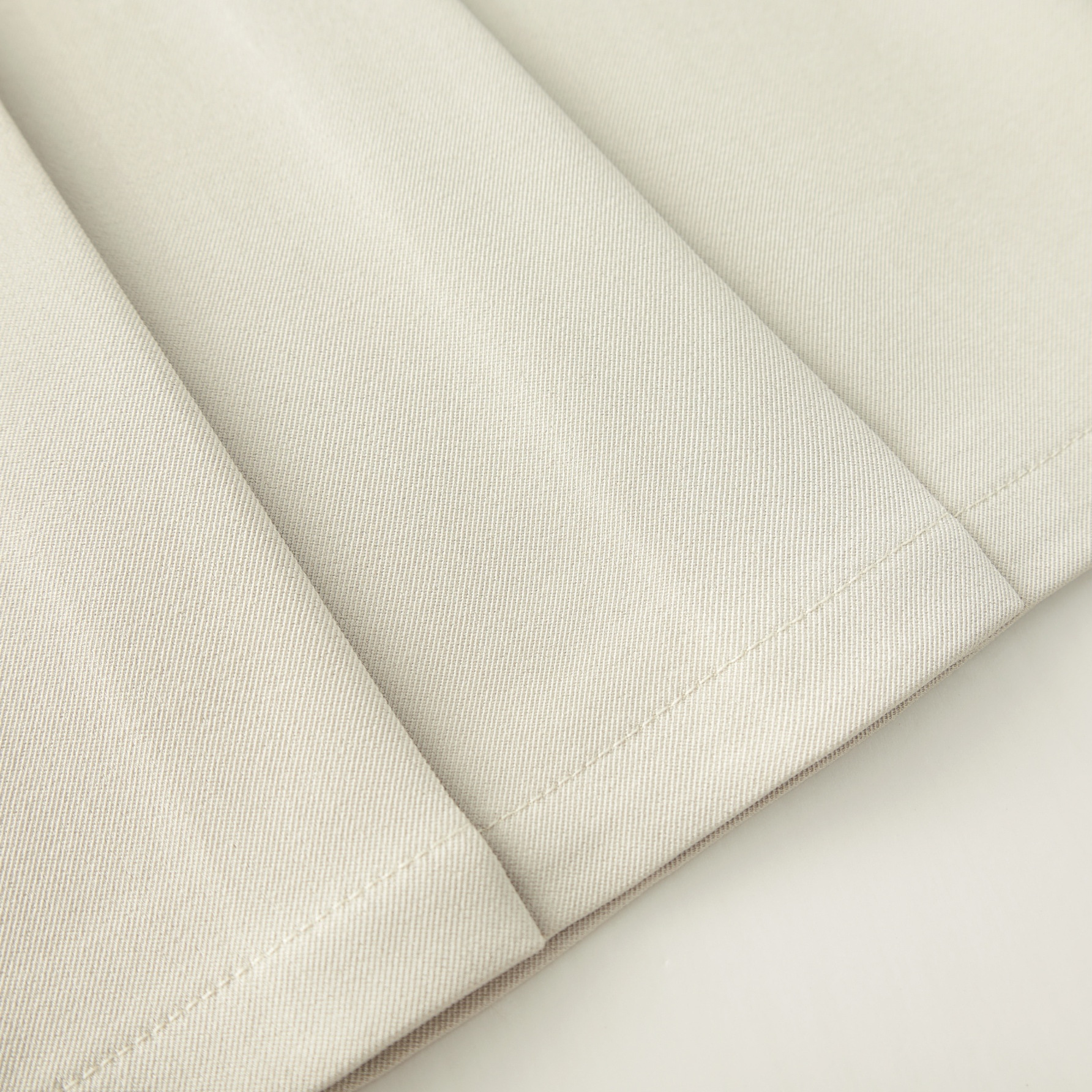 High-End Black High-Waisted Midi Skirt for Women - Slimming A-Line Pleated Design, Spring Summer 2025 Fashion Essential High-End Black High-Waisted Midi Skirt for Women - Slimming A-Line Pleated Design, Spring Summer 2025 Fashion Essential