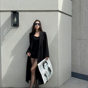 High-End Black Slimming Loose Mid-Length Double-Breasted Trench Coat for Women - Lightweight Spring Fashion