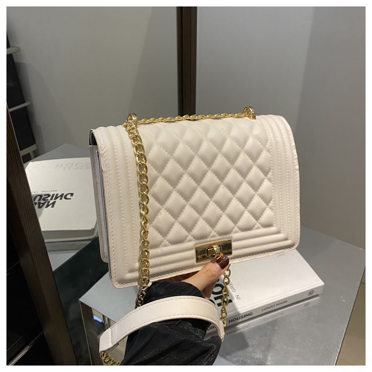 High-End Diamond-Pattern Crossbody Bag - 2025 Versatile Small Square Shoulder Bag for Casual Fashion High-End Diamond-Pattern Crossbody Bag - 2025 Versatile Small Square Shoulder Bag for Casual Fashion