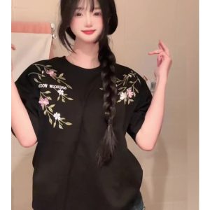 High-End Floral Embroidery Short Sleeve T-Shirt for Women - Chinese Style Black Top, Summer 90s Couple Outfit