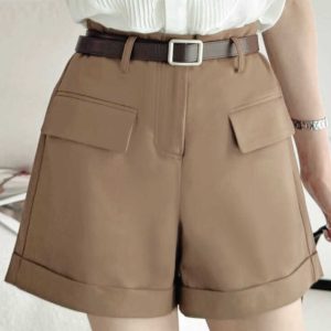 High-End Khaki Shorts with Belt, A-Line Wide-Leg Pants, Casual Loose Fit Shorts with Pockets - Versatile Everyday Style