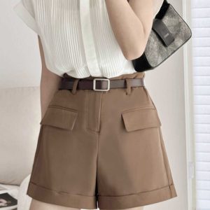 High-End Khaki Shorts with Belt, A-Line Wide-Leg Pants, Casual Loose Fit Shorts with Pockets - Versatile Everyday Style