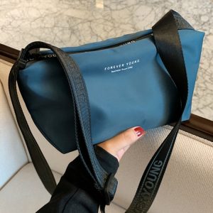 High-End Lightweight Nylon Crossbody Bag for Women - Portable Commuting Travel Style with Wide Strap