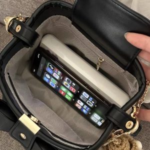 High-End Retro Artistic Bucket Bag for Women - Casual Versatile Shoulder Crossbody Bag for Autumn Winter 2024