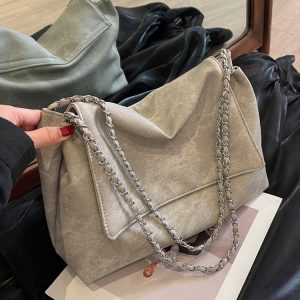 High-End Textured Chain Tote Bag for Women - Versatile Large-Capacity Shoulder Bag for Classes & Fashionable Commuting, 2025