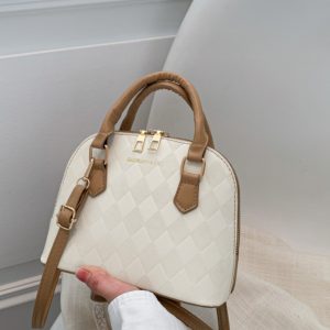 High-End Women's Textured Crossbody Bag - Versatile Retro Commuting Handbag in Niche Shell Design, Trendy 2025 Style