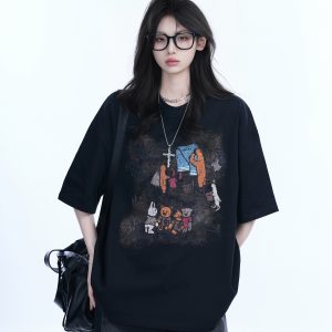 High Street Graffiti Short-Sleeve T-Shirt for Women - Casual Loose-Fit Summer Tee with 