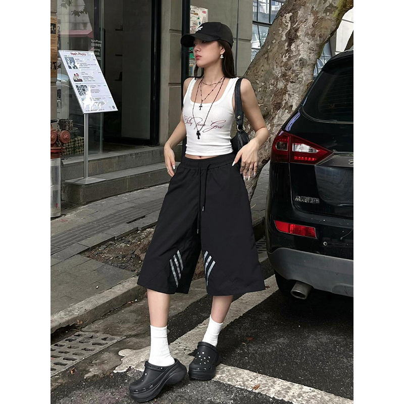 High Street Vintage Black Shorts for Women - Summer Loose Fit Three-Stripe Cropped Wide-Leg Sports Pants